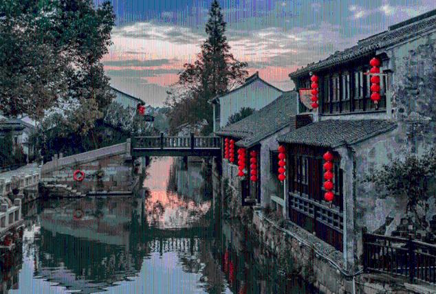 ”见行见效 津彩绽放”活动参赛作品:晨曦破晓