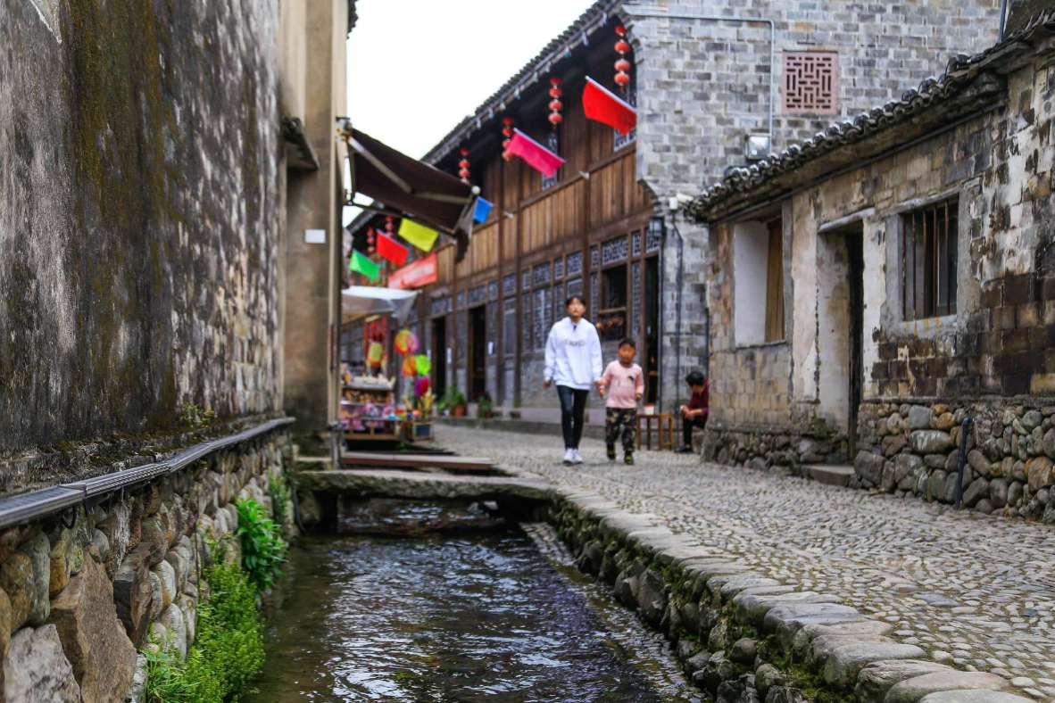 南京雨花台区:“新滨江”建设推出八大行动