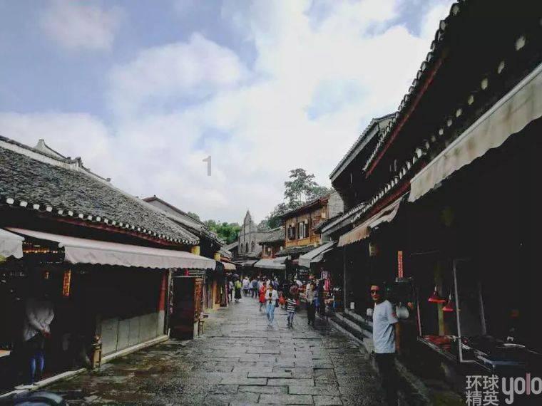 悬崖跳水运动